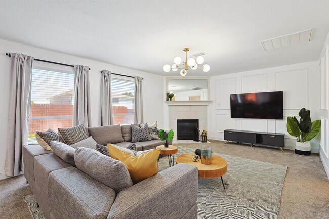 Building Photo - 967 Grand Central Pkwy