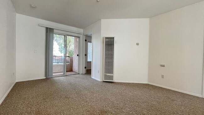 Building Photo - One Bedroom Apartment Near Downtown SLO