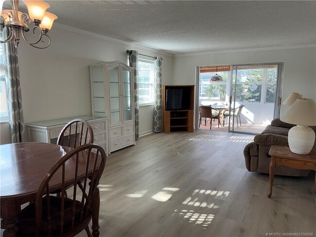 Building Photo - 2950 SE Ocean Blvd