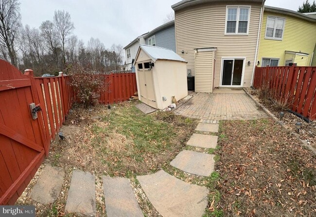 Building Photo - 7943 Timarand Ct