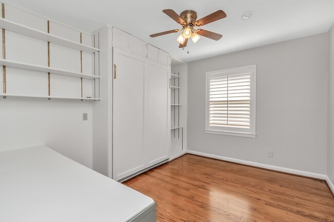 Building Photo - 4611 Merwin St