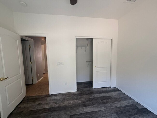 Building Photo - 2 bedroom 2 bath home in Amante at Verde Santa Fe - contact Property Pros