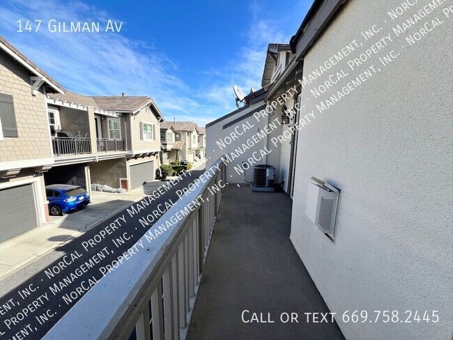 Building Photo - 147 Gilman Ave