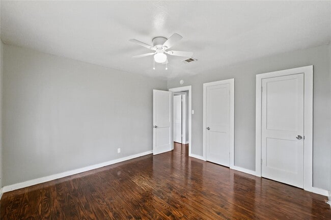 Building Photo - 4125 Dockrell St