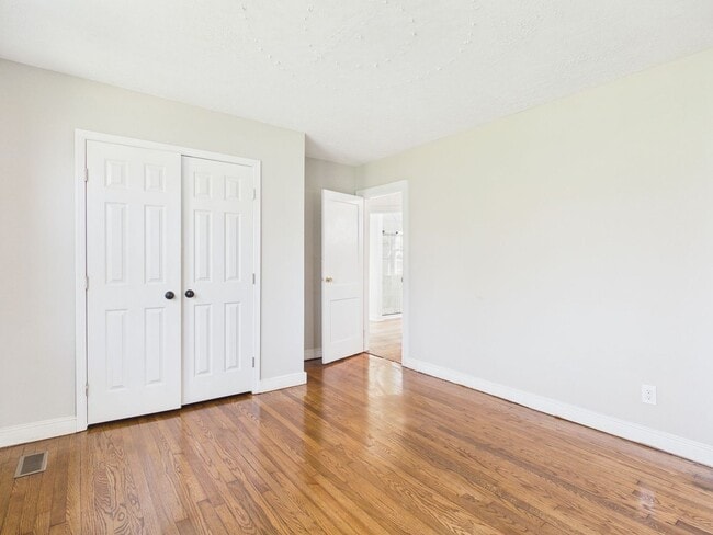 Building Photo - 3600 Pilots Ln