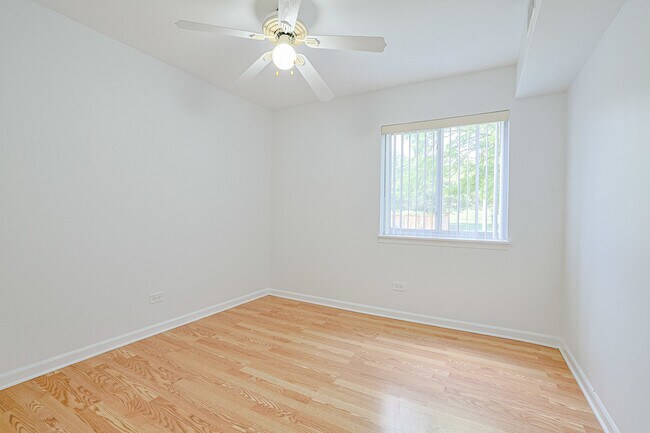 Building Photo - 929 Buccaneer Dr