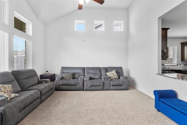 Building Photo - 2405 Bayrose Dr
