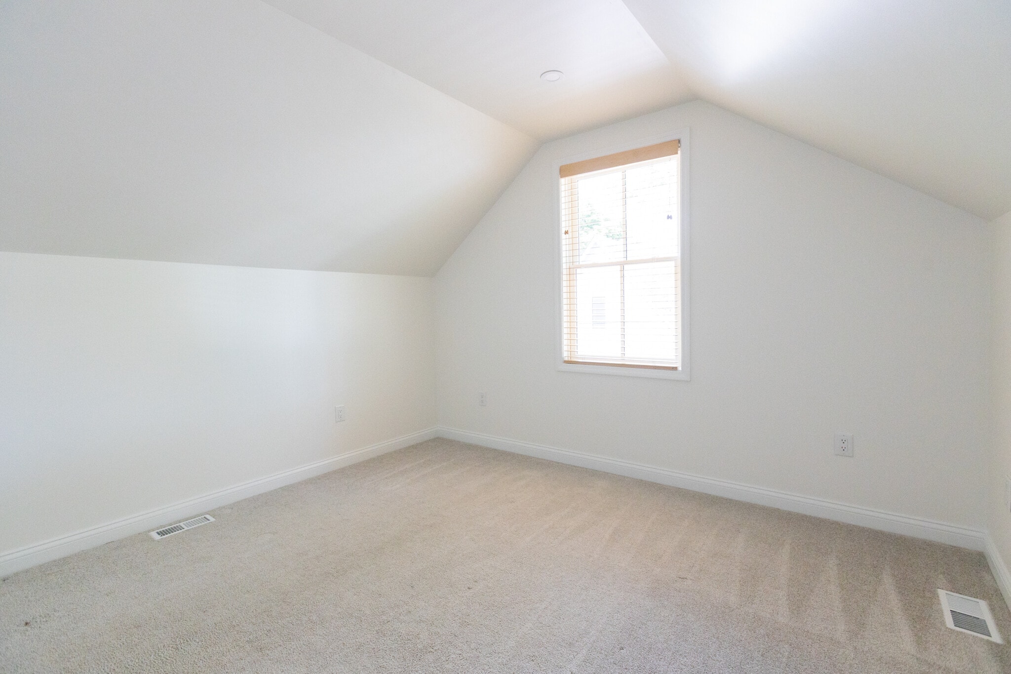 bedroom one - 953 Dennison Ave