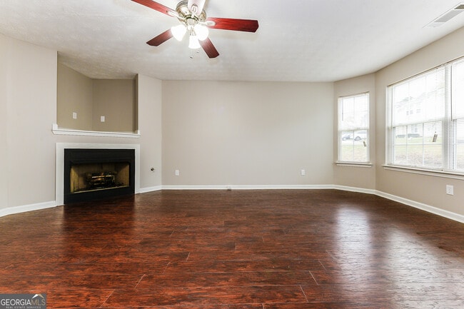 Building Photo - 2977 Fields Dr