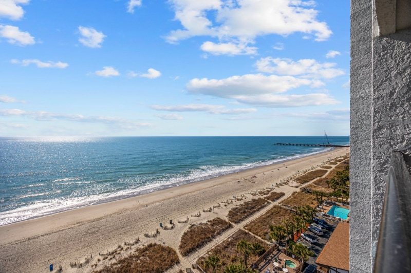 Building Photo - 3000 N Ocean Blvd