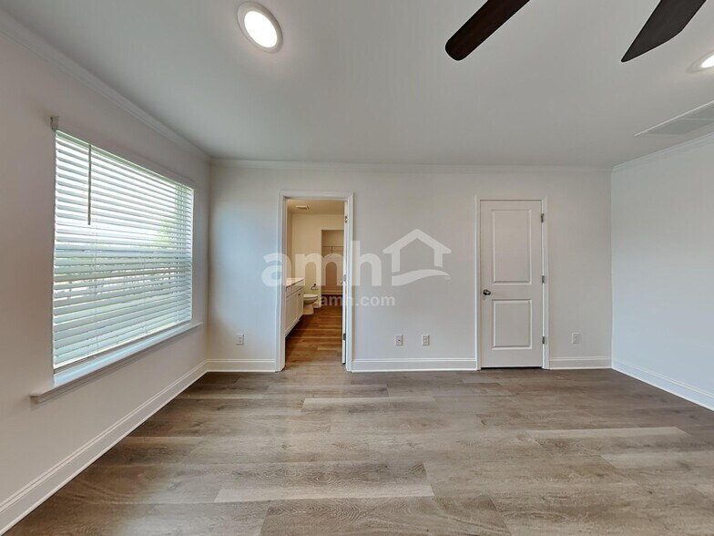 Building Photo - 1020 Bevington Dr