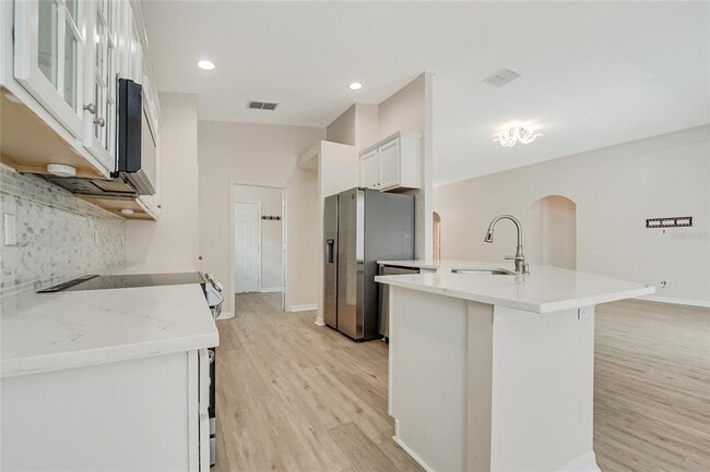 Building Photo - 1363 Glenwick Dr