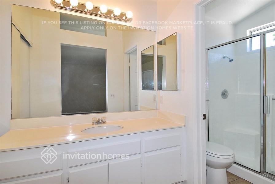 Building Photo - 31089 Tecumseh Ct