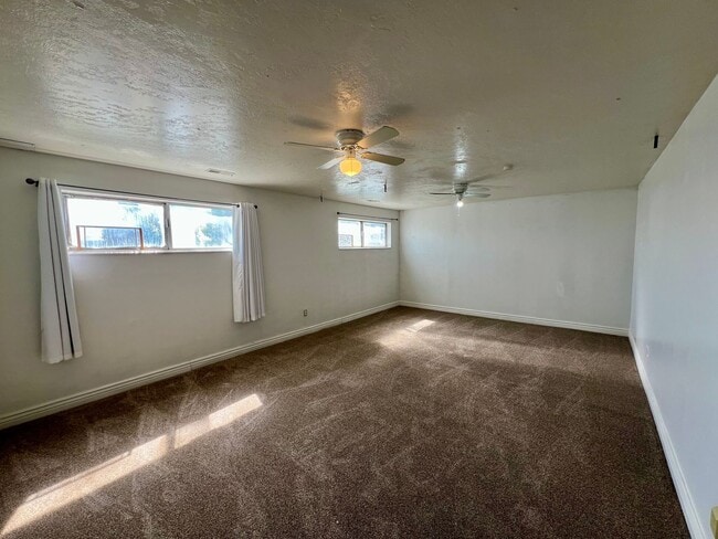 Building Photo - Lovely Home With Incredible Views.