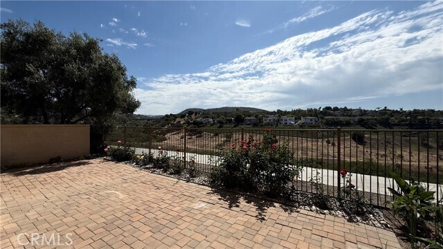 Building Photo - 22 Via Villena