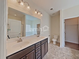 Building Photo - 4344 Freemark Dr