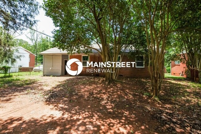 Building Photo - 3 Bedroom Pet-Friendly Home in Charlotte, ...