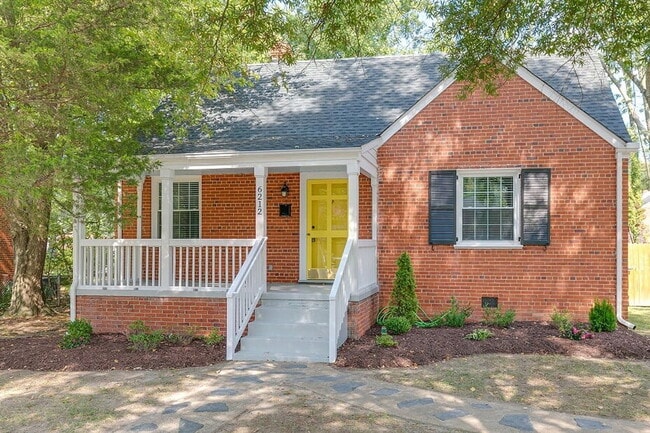Building Photo - 6212 Monument Ave