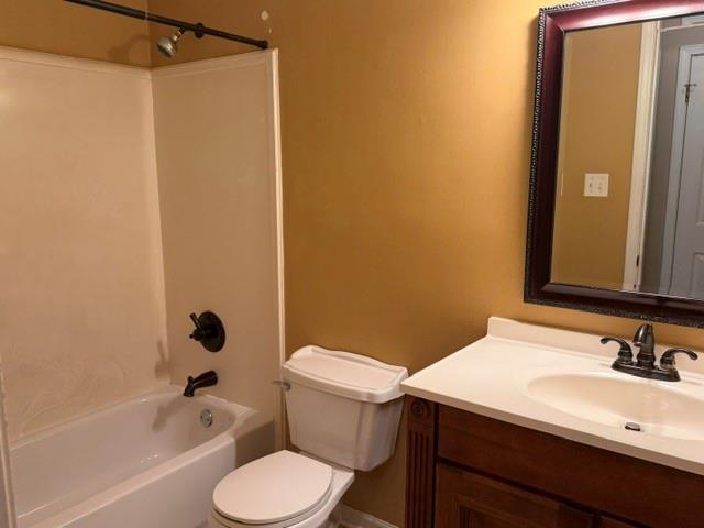 Building Photo - 3149 Wellborne Dr W