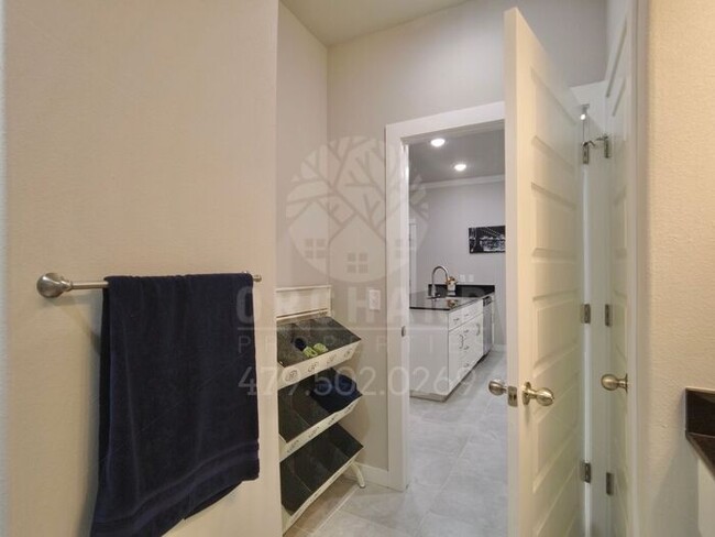 Building Photo - 1/1 Flat | Endura Park- New Apartments in ...