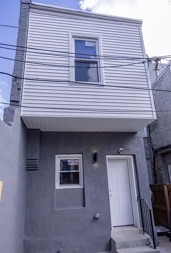 Building Photo - 173 W Seymour St