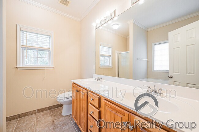 Building Photo - 205 Stonehaven Trace