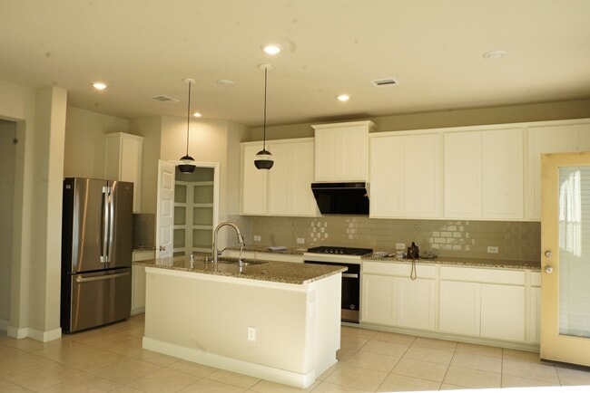 Building Photo - 11215 Pavonia Creek Ct