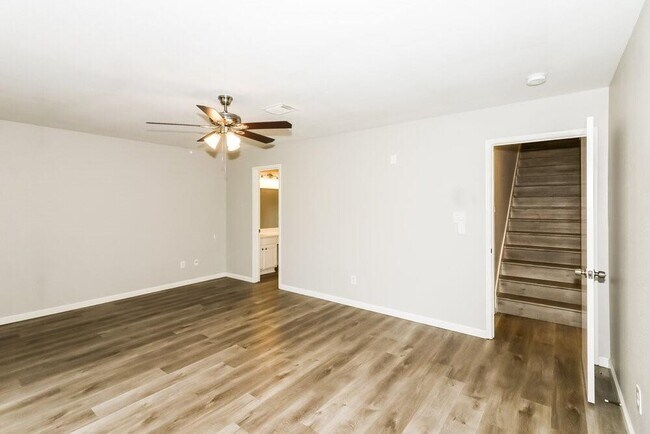 Building Photo - 9206 Aberdeen Lake Dr