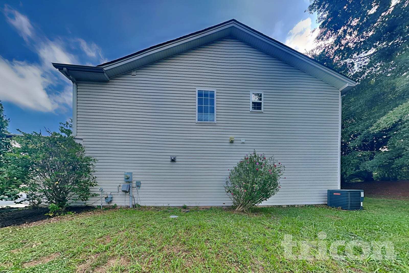 Building Photo - 13706 Traherne Ct