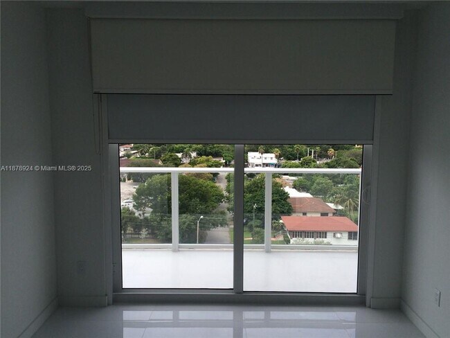 Building Photo - 4250 Biscayne Blvd