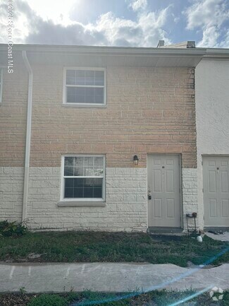 Building Photo - 55 Needle Blvd