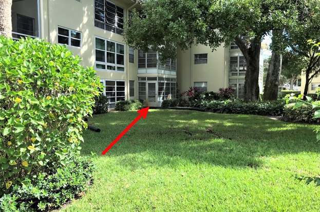 Building Photo - 1100 Ponce De Leon Cir