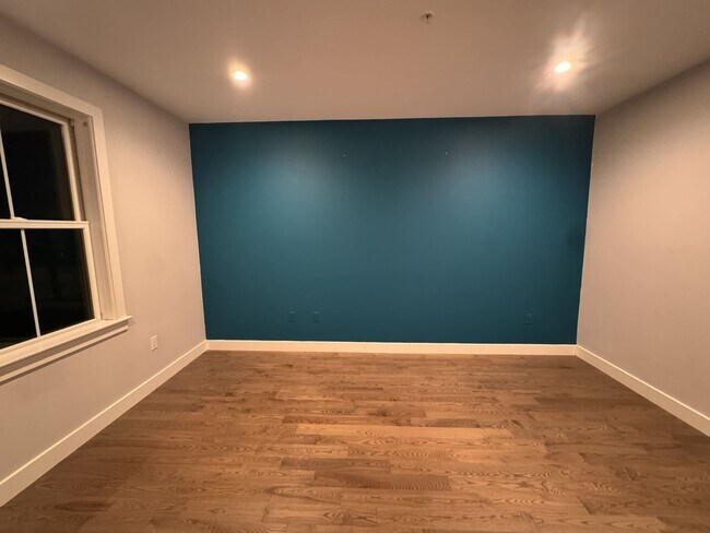 Building Photo - 9 Independence Ave