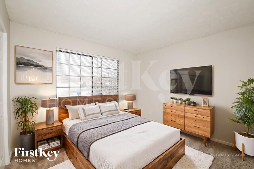 Building Photo - 3961 Bonn Dr