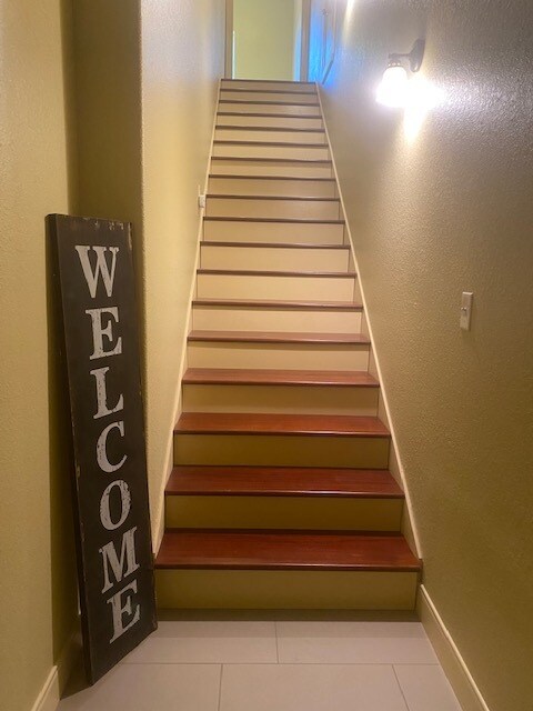 Stairs - 305 Hughes Rd