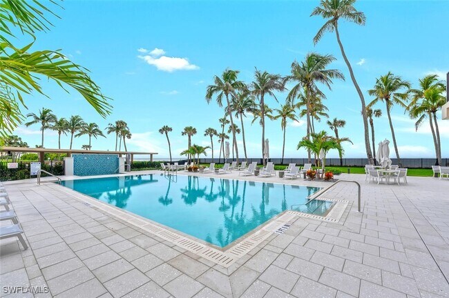 Building Photo - 4001 Gulf Shore Blvd N