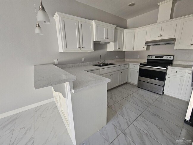 Building Photo - 15 Texas S Blvd