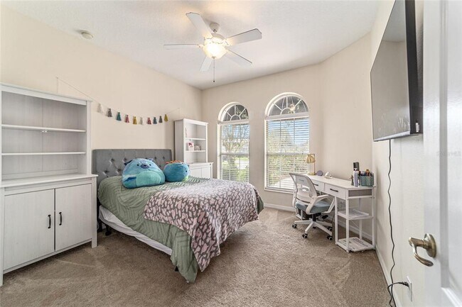 Building Photo - 4903 SW 63rd Loop