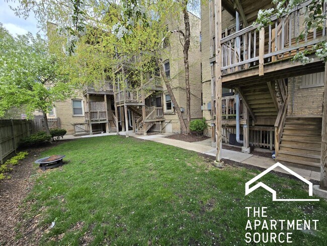 Building Photo - 552 Elmwood Ave