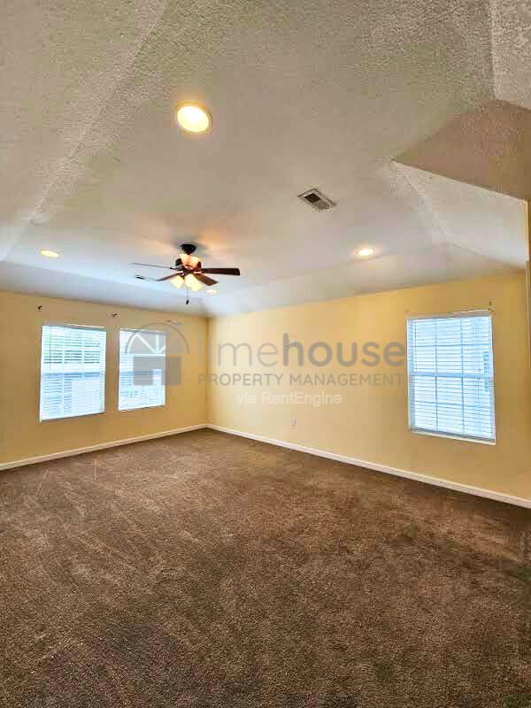 Building Photo - 1408 Colon Ave