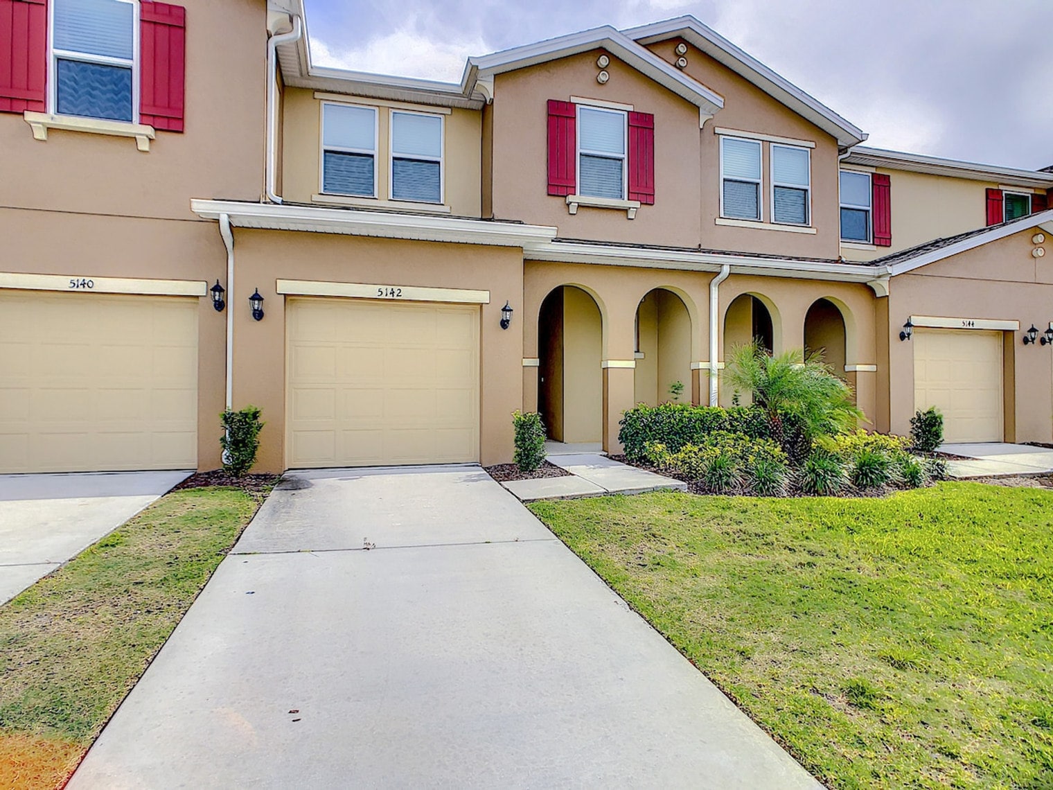 Building Photo - 5142 Adelaide Dr