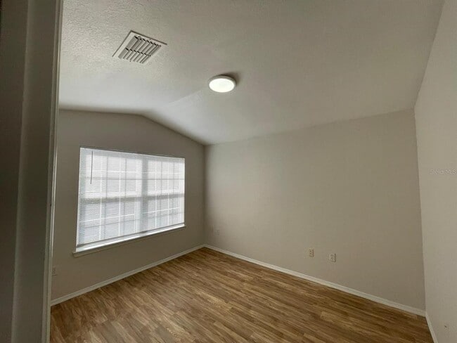 Building Photo - 3313 S Kirkman Rd