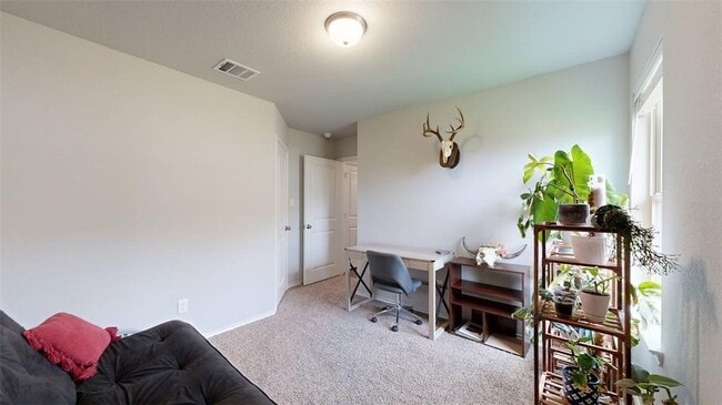 Building Photo - 803 Meadow Brook Dr