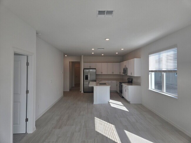 Building Photo - 9872 Dancing Goat Pl