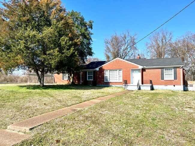 Primary Photo - Available Now! $2000/MO Donelson living in...