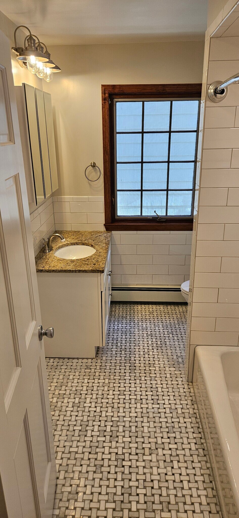 Bathroom - 64 Parkway Rd