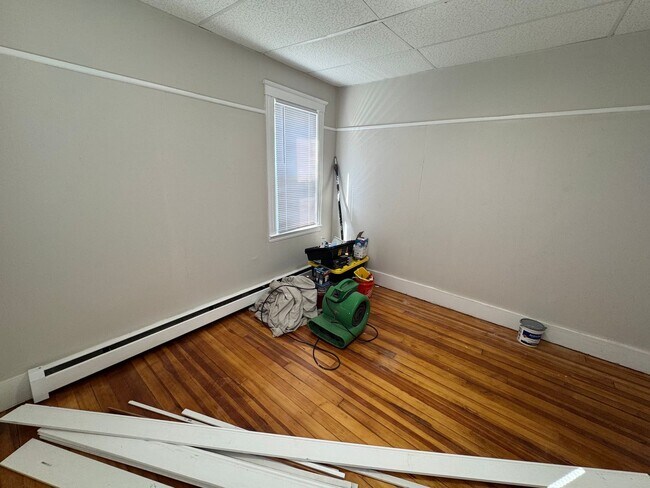 Building Photo - 58 Pilling St