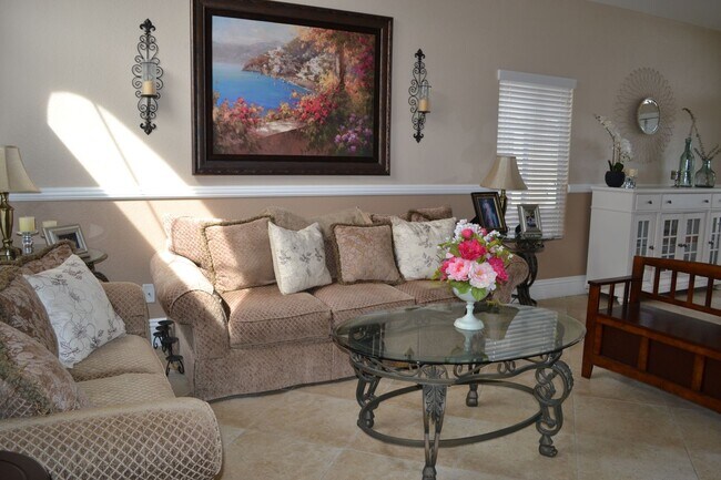 Building Photo - HOME WITH VIEW CORONA