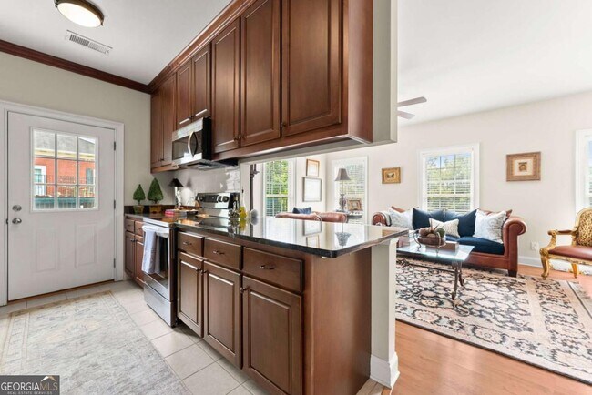 Building Photo - 2507 Terrace View NW