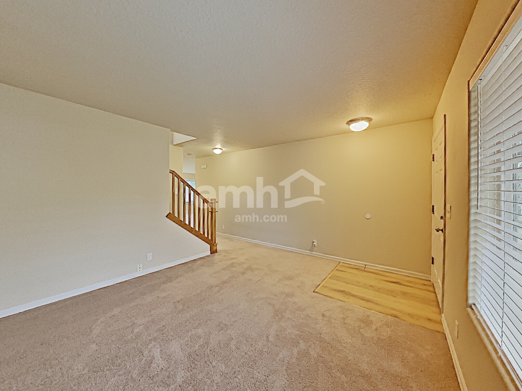 Building Photo - 9309 NE 81st St